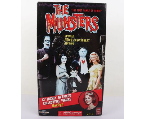 The Munsters The First Family of Fright Special 40th Anniversary Edition 12 inch Highly detailed action figure Marilyn, Unive