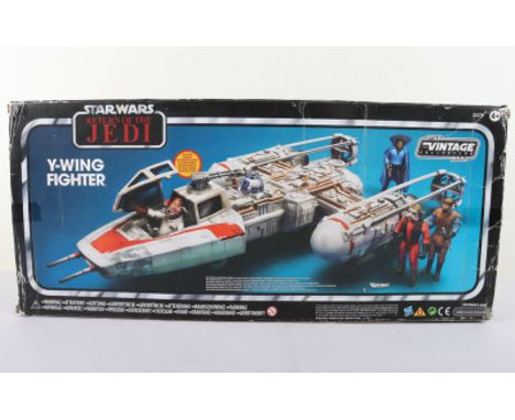 Star Wars Vintage Collection Y-Wing Inceptor 2011 Return of the Jedi Hasbro Kenner, Product code 33270. Appears to be complet