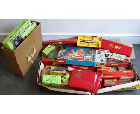 A collection of vintage toys to include Hornby trains, Dinky boxed car, Vintage Subbeteo and similar&nbsp;