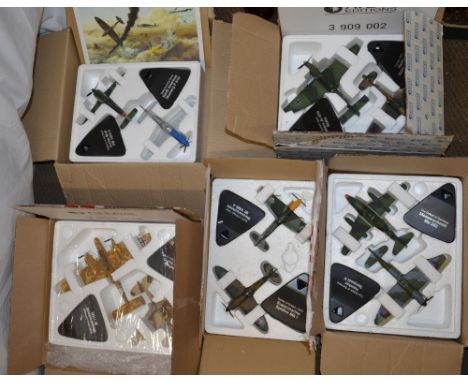 Five boxed Atlas editions 1:72 scale aircraft model sets, two models in each set with stands (good condition, few marks) and 