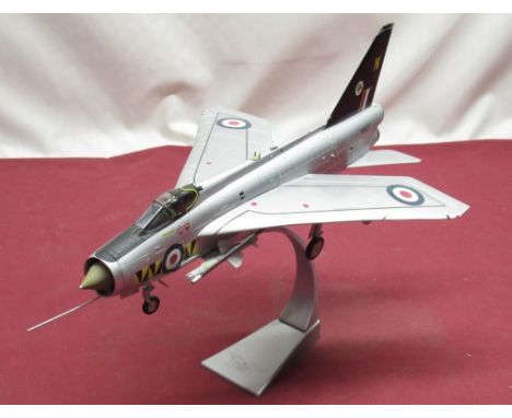 Corgi aviation archive 1:48 scale english electric lightening F6.  XS927/N RAF No.74 Tiger Squadron, RAF Tengah, Singapore 19