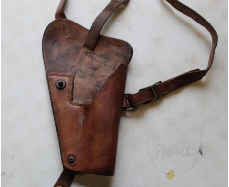 US Army WWII shoulder holster M7 Colt 1911 government 45 (with section cut out) 