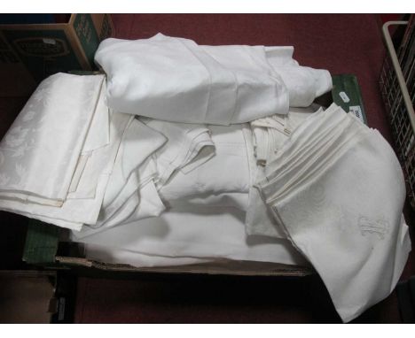 A Large Vintage White Linen Damask Tablecloth, 310 x 226cm approx, white linen napkins, white linen embroidered bed sheets et