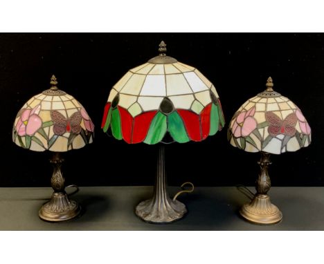 Lighting - Tiffany style red and green lamp,44cm high, a pair of tiffany style lamps decorated with pink flowers and butterfl