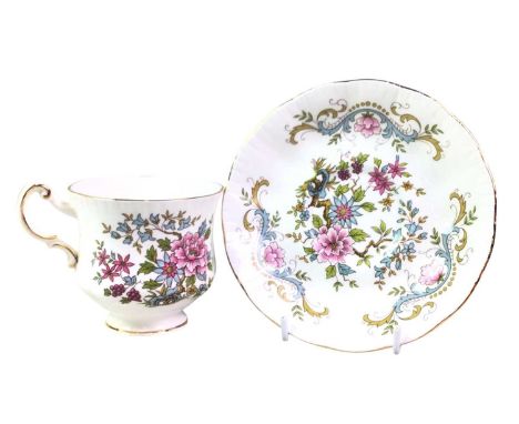 ROYAL STANDARD PART TEA SERVICE, MANDARIN PATTERN  comprising cups, saucers and plates 