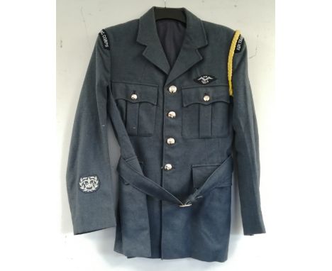 British Royal Air Force dress uniform jacket having H Edgard &amp; Sons Ltd label penned "D8085305 O'Neil", RAF staybrite but