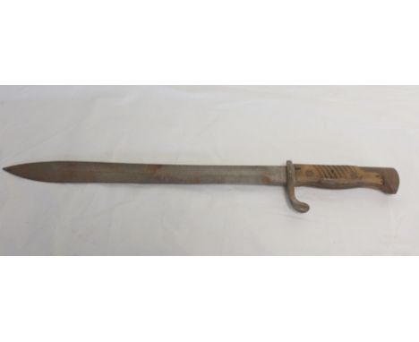 WWI Imperial German M1898/05 bayonet with A F Duisbug Mark near hilt lacking scabbard 