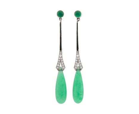 2 round cabochon green onyx, 2 drop-shaped jade ap. 25.0 x 7.5 mm., 24 small round and single-cut diamonds, c. 1920. Jade: me