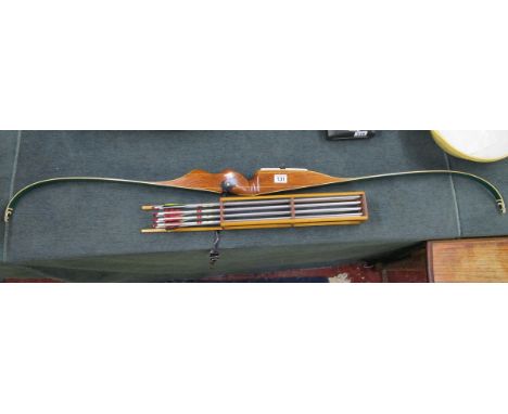 Bow & arrow set