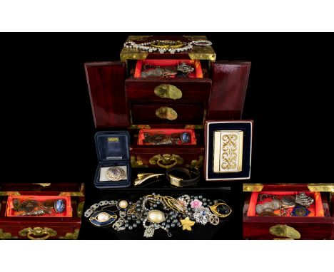 A Good Collection Of Vintage Jewellery And Accessories A varied lot, housed in contemporary oriental lacquered jewellery box 