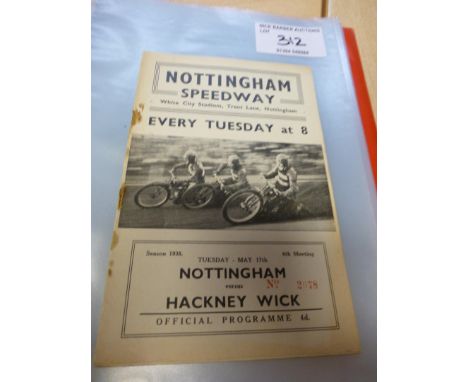 Speedway : Nottingham v Hackney Wick 17/05/1938 programme r/staples but good cond