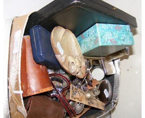 Box of various collectables, including trinket jars, cigarette case, etc. 