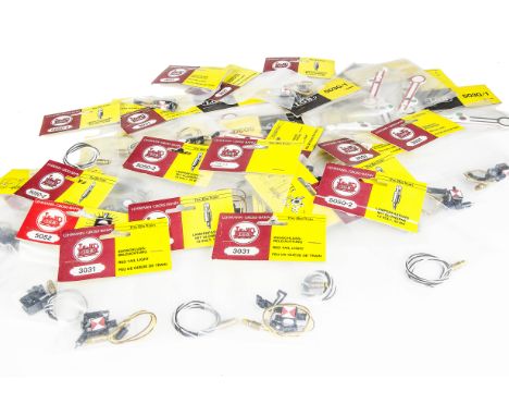 LGB Gauge I lighting accessories for Coaching Stock and signals: a large number of coach light units and signal lamps/fitting