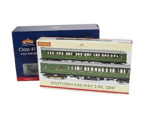 Bachmann and Hornby 00 Gauge Electric Multiple Units: comprising Bachmann 31-425 four-coach 4-CEP unit no 7105 in BR green, t