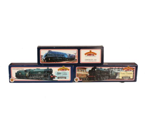 Bachmann 00 Gauge BR green Steam Locomotives: 31153 4-6-0 Jubilee Class 45596’ Bahamas’, 31951A A4 60009 ‘Union of South Afri