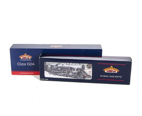 Bachmann 00 Gauge Steam Locomotives: LMS black locomotives, comprising ‘Super D’ Class G2 no 9449 (ref 31-476), and 32-875 Fa