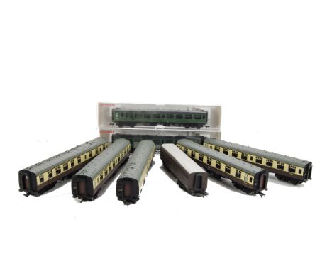 00 Gauge Coaching Stock by Bachmann Lima and H0 Gauge by Fleischmann: comprising 5 Bachmann BR Western Region mark 1 coaches 