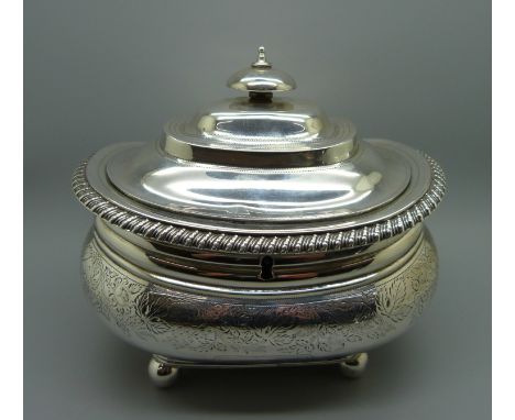 A silver tea caddy, London 1814, 637g 