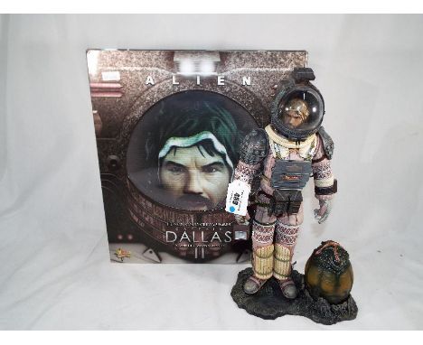 Alien by Hot Toys - a rare 1:6 scale fully posable model kit, The Nostromo Crew Member Captain Dallas, with special feature l