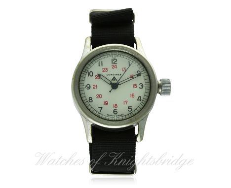 A RARE GENTLEMAN'S BRITISH MILITARY LONGINES PARATROOPERS WRIST WATCH CIRCA 1940s
D: White dial with applied 12 & 24 hour Ara