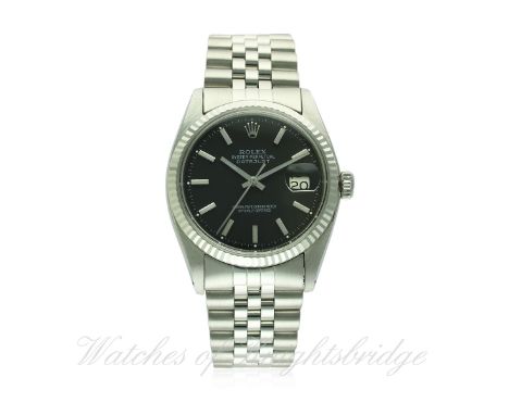 A GENTLEMAN'S STEEL & WHITE GOLD ROLEX OYSTER PERPETUAL DATEJUST WRIST WATCH CIRCA 1967, REF. 1601
D: Black dial with silver 