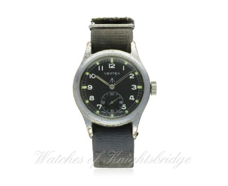 A GENTLEMAN'S BRITISH MILITARY W.W.W. VERTEX WRIST WATCH CIRCA 1940s 
D: Black dial with Arabic numerals & luminous markers, 