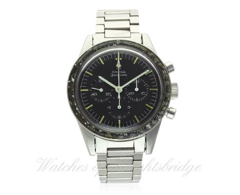 A RARE GENTLEMAN'S STAINLESS STEEL OMEGA SPEEDMASTER "ED WHITE" CHRONOGRAPH BRACELET WATCH CIRCA 1965, REF. ST 105.003-65 
D: