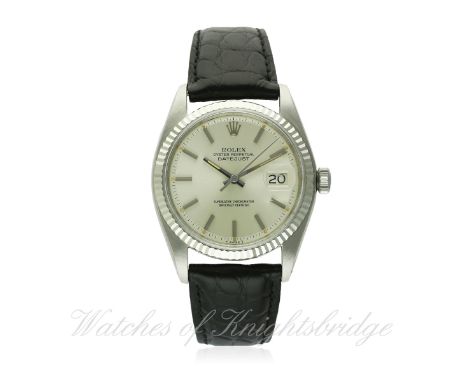 A GENTLEMAN'S STEEL & WHITE GOLD ROLEX OYSTER PERPETUAL DATEJUST WRIST WATCH CIRCA 1970, REF. 1601
D: Silver dial with silver