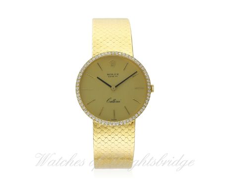 A GENTLEMAN'S 18K SOLID GOLD ROLEX CELLINI BRACELET WATCH CIRCA 1970s, REF. 4309 D: Champagne dial with gilt batons. M: 19 je