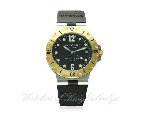 A GENTLEMAN'S STEEL & GOLD BULGARI DIAGONO AUTOMATIC BRACELET WATCH CIRCA 2008, REF. SD 38 SG
D: Black dial with luminous mar