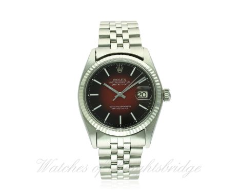 A GENTLEMAN'S STEEL & WHITE GOLD ROLEX OYSTER PERPETUAL DATEJUST WRIST WATCH CIRCA 1970, REF. 1601
D: Red "smoke" dial with s