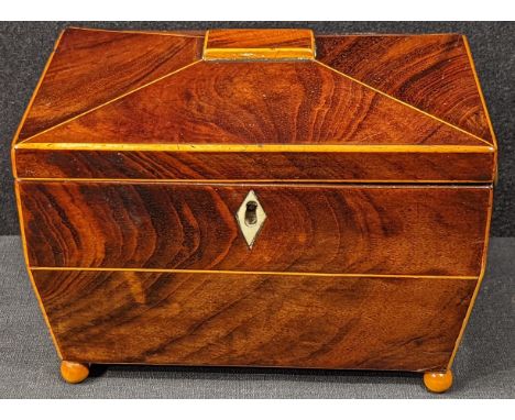 A Regency mahogany sarcophagus tea caddy, H.14cm L.19cm