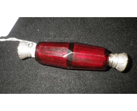 A DOUBLE-ENDED SILVER MOUNTED CRANBERRY GLASS SCENT FLASK