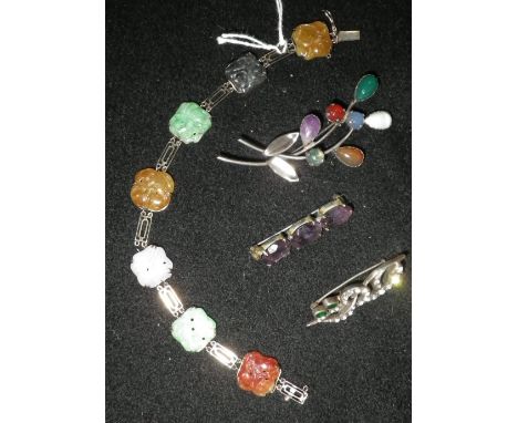 A 9CT BRACELET, set with 'Jade' and similar hardstone carved panels and other similar decorative jewellery