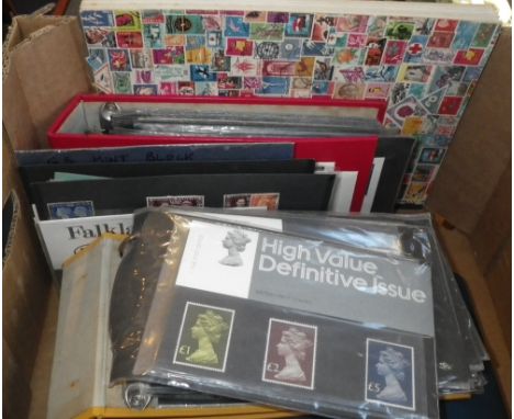A QUANTITY OF FIRST DAY COVERS and similar stamps