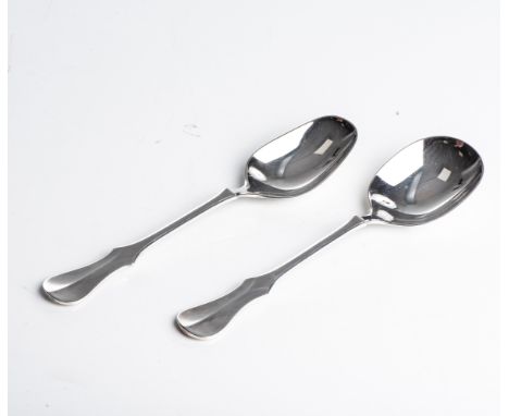 Maker's mark R&B, 800 standard, with fiddle pattern handles, the reverses of the bowls chased with leaf decoration, 220g(2)  