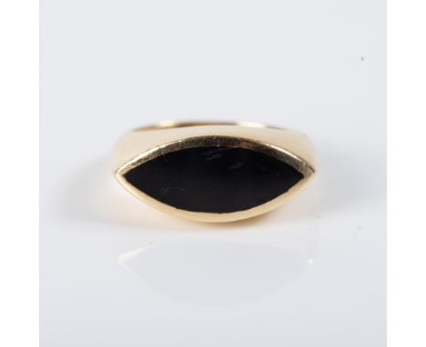 Marquise-shaped with black enamel top, size L, 2,7g   