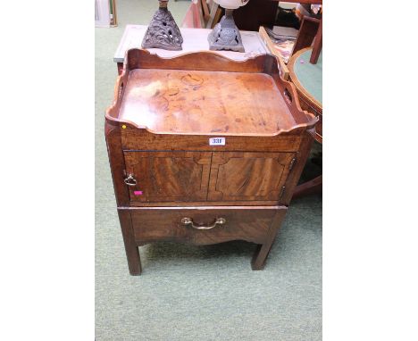 Georgian Mahogany Commode with brass drop handles and gallery top 