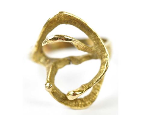 A yellow metal textured dress ring, stamped 14K, size R, approx weight 5.8g.