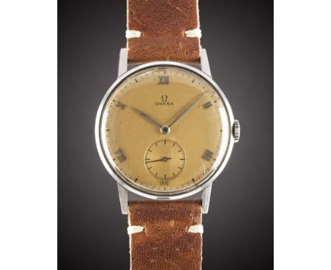 A GENTLEMAN'S LARGE SIZE STAINLESS STEEL OMEGA WRIST&nbsp;WATCH
CIRCA 1940

Movement:&nbsp;15J, manual wind, cal. 30T2, signe