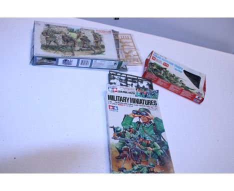 Three assorted military model kits, (boxed as new) 