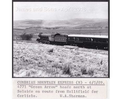 W.A.Sharman Photographic Quality Archive (10" x 8")- L.N.E.R.1-Cubrian Mountain Express (N) -6/5/89, 4771 "Green Arrow" heads