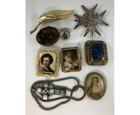 A tray of various mainly costume jewellery including a Maltese cross brooch, Pietra Dura beetle ring, agate Celtic cross pend