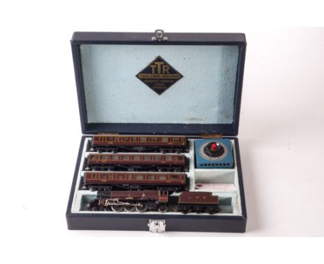 Trix Twin Railway 00 Gauge 14v AC ‘Princess’ presentation set: LMS 6201 4-6-2 locomotive and tender, both VG, mechanism free 
