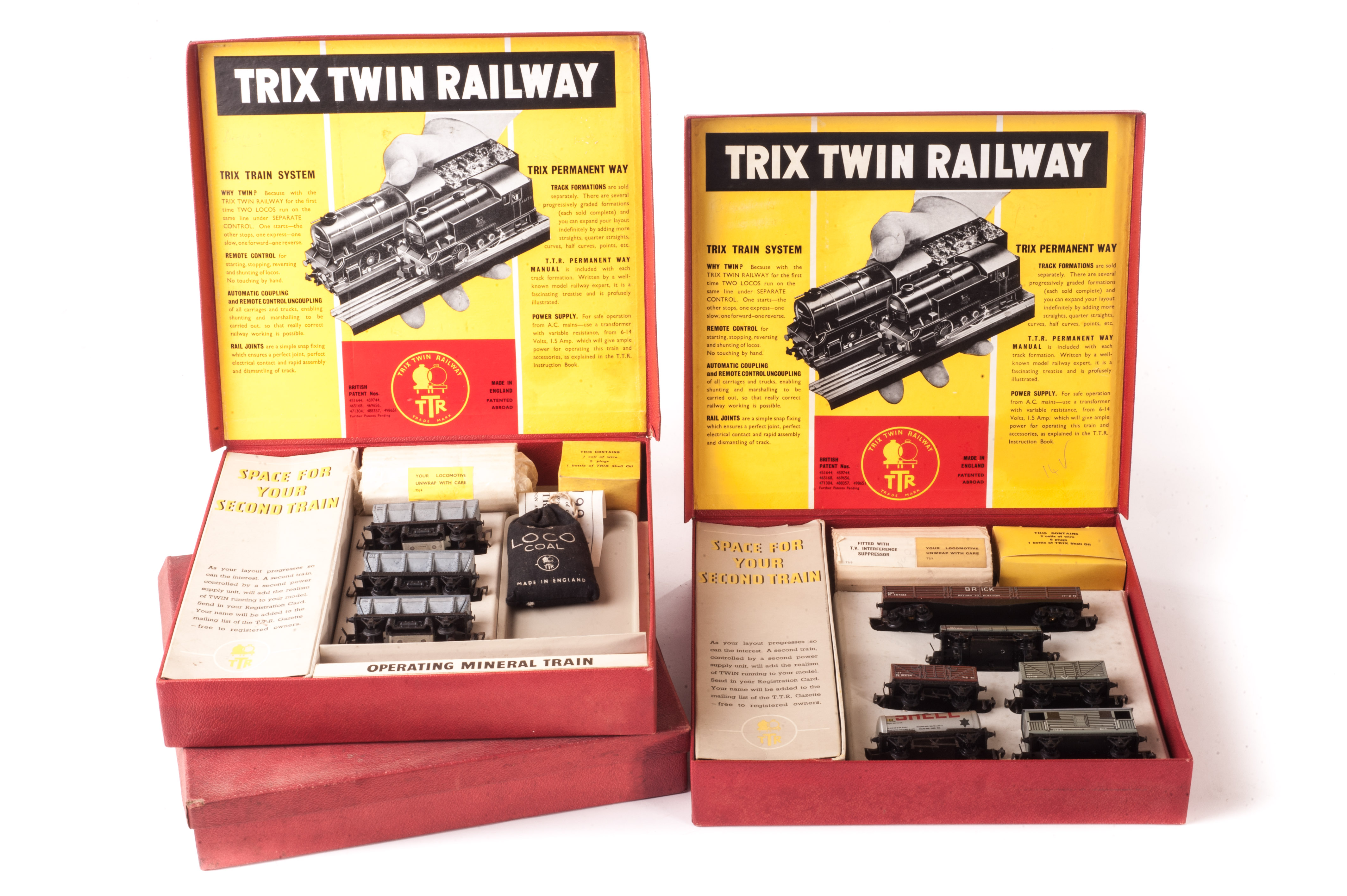 Trix Twin Railway 00 Gauge 14v AC sets two Operating Mineral Train