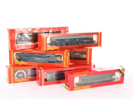 Hornby Railway (Margate) 00 Gauge Diesel and Electric Locomotives: R072 BR green Class 25, R863 BR two-tone green Brush Type 