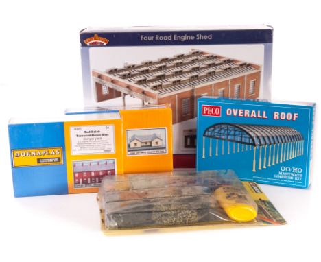 00 Scale Engine shed houses and other scenic items: 4-road engine shed by Bachmann, Overall Station Roof by Peco, 3x Terrace 