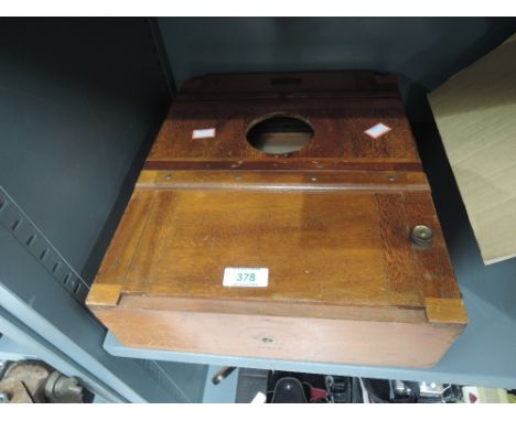 An Ettore Vitali mahogany field camera body