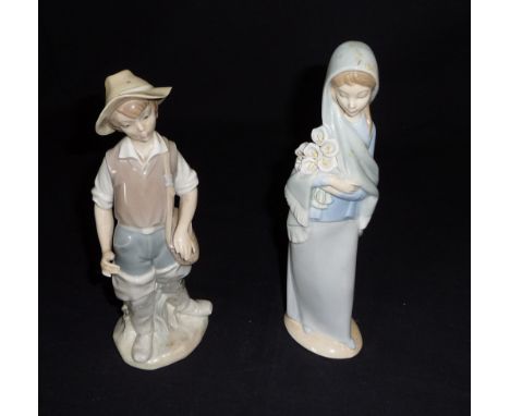 Two Lladro figure groups