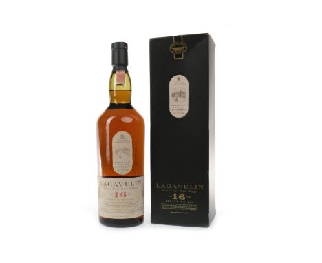 LAGAVULIN AGED 16 YEARS WHITE HORSE DISTILLERS ONE LITREActive. Port Ellen, Islay. '1816' and 'ISLA' in gold lettering, indic